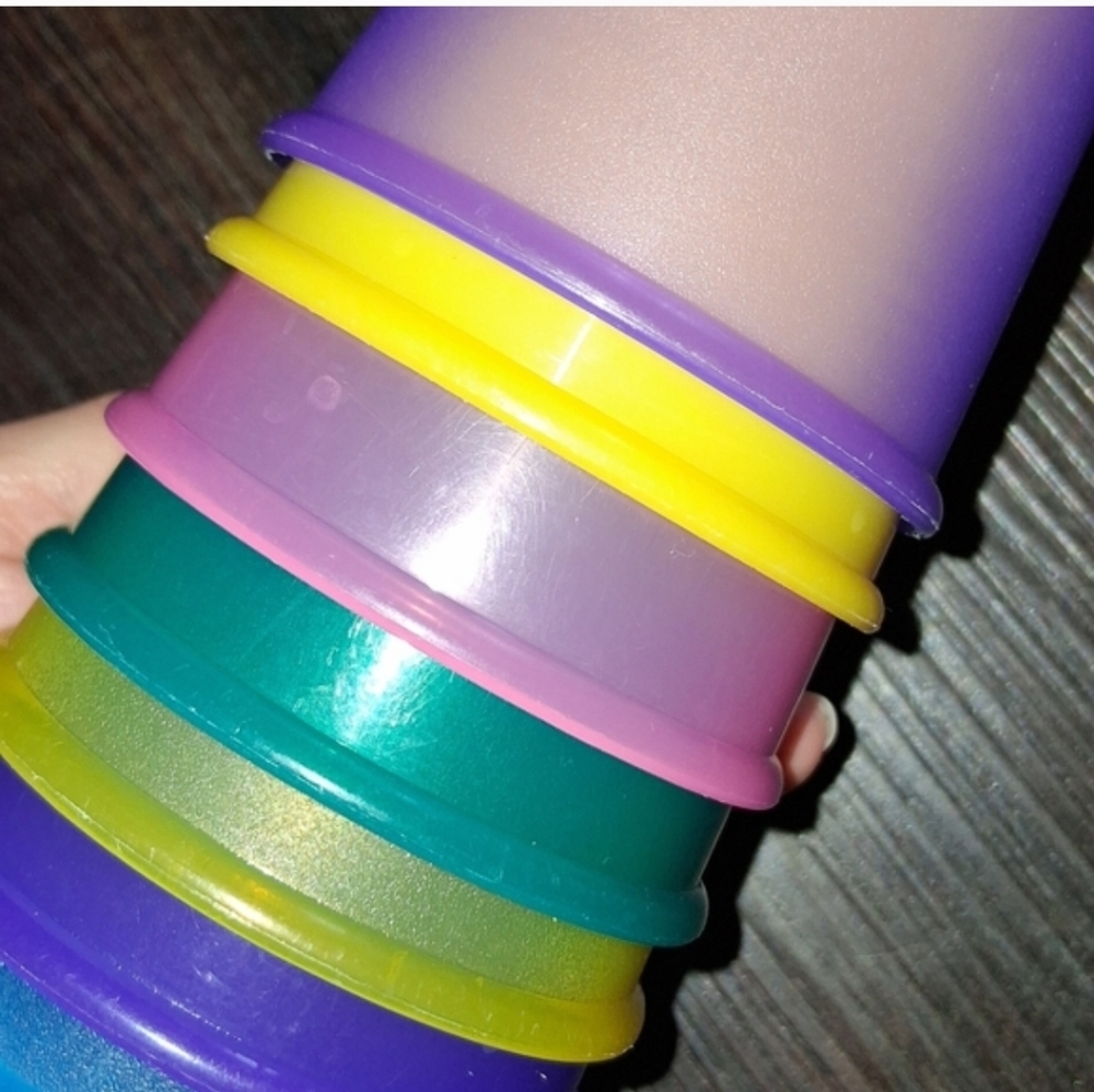 Vibrant Multicolor Vintage 90s Drinkware Set